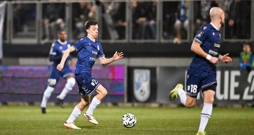 "Je suis dégoûté !" : Enzo Bardeli (Dunkerque) ne décolère pas après l'arbitrage du match à Troyes