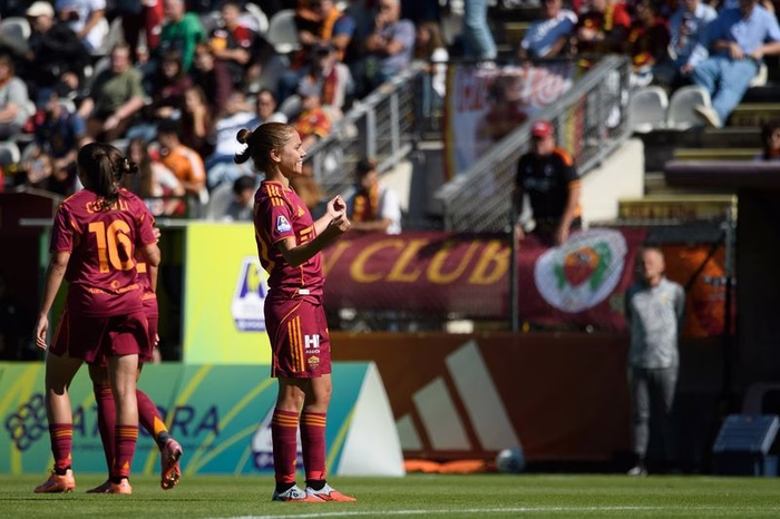 Calcio femminile, Roma alla prova contro il Como, big match Fiorentina-Juventus nel 18° turno di Serie A
