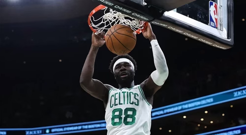 Neemias Queta marca 18 pontos na vitória dos Boston Celtics frente aos Toronto Raptors