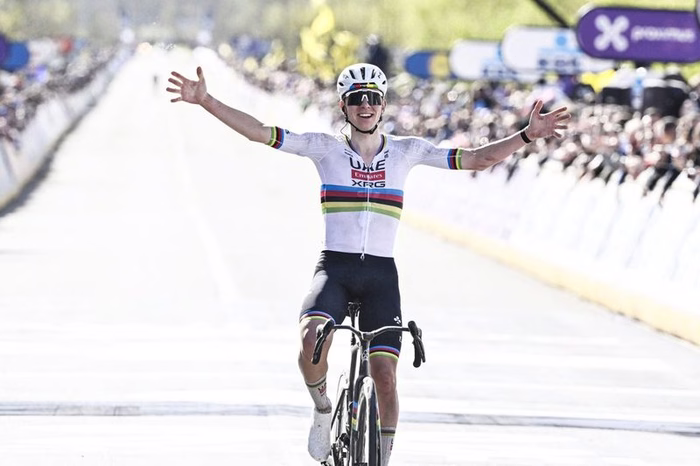 Unstoppable force vs immovable object: Why Paris-Roubaix may prove too much even for Tadej Pogacar