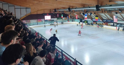 Hockey : en finale de D2, les Lynx de Valence grillent une cartouche à domicile contre les Vipers de Montpellier
