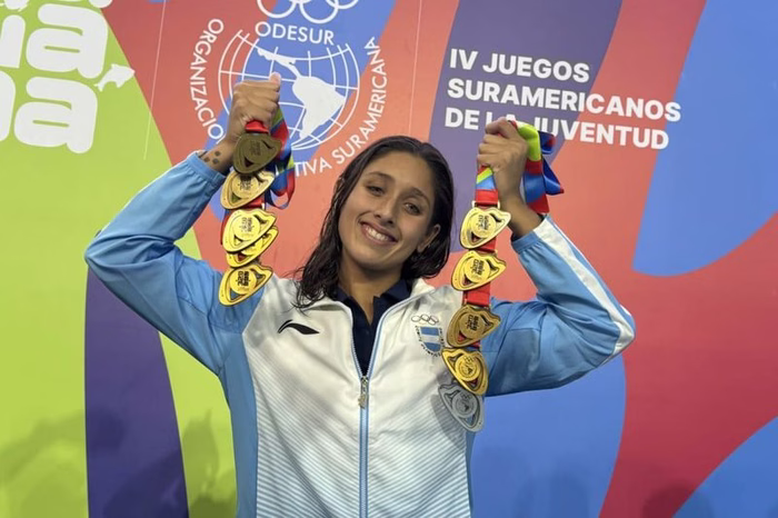 Agostina Hein sigue brillando en el agua: logró diez medallas en los Juegos Suramericanos de la Juventud