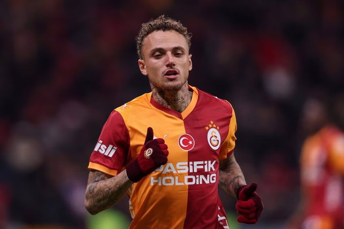 Il Galatasaray non riscatterà Lang: assalto a Rowe