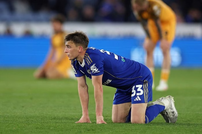 Leicester City: So schnell wurde noch kein Klub nach unten durchgereicht