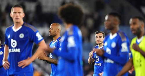 Leicester City, del cielo al infierno por la vía rápida