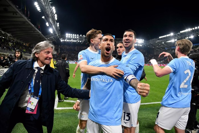 Vier Elfmeter gehalten! Lazio-Keeper wird im Pokalhalbfinale zum Helden
