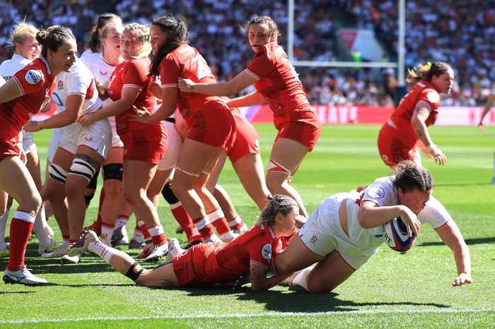Rugby femminile, Sei Nazioni: l’Inghilterra domina il Galles, la Francia soffre ma vince