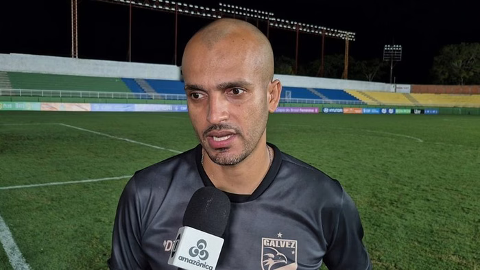 Técnico lamenta queda na Copa do Brasil Feminina e admite rival superior: "Fez por merecer"