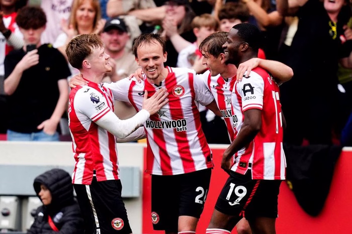 West Ham’s survival out of their hands as Brentford’s win boosts European bid