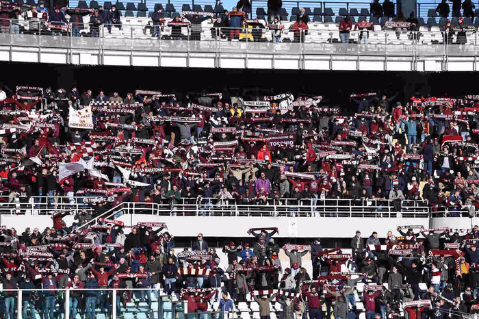 😢 Torino e Bastia UNITE dal dolore delle tragedie di Superga e Furiani