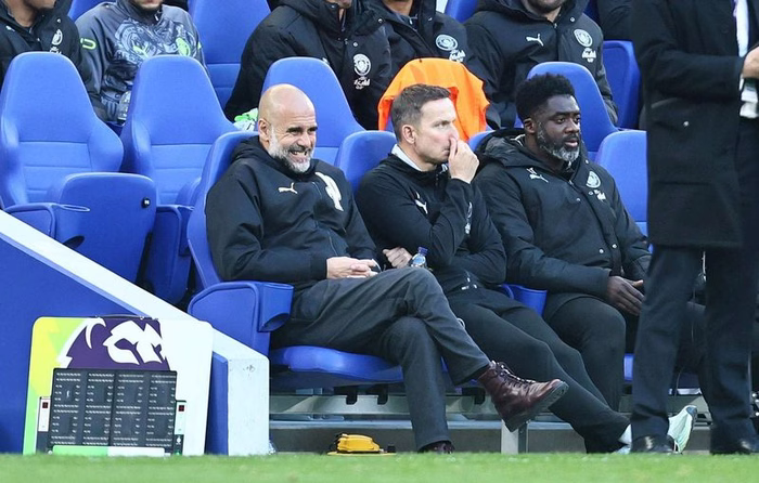 Premier League : City concède un nul totalement dingue à Everton et laisse filer Arsenal dans la course au titre