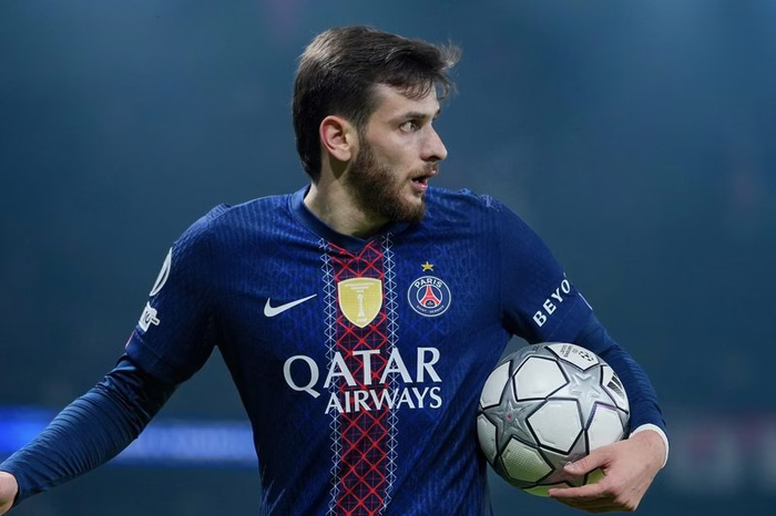 Kvaratskhelia incanta Monaco: assist da record e PSG a un passo dalla finale