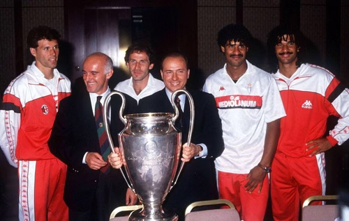 En images : Real Madrid, AC Milan, Liverpool… Ces équipes qui ont réussi à faire le back to back en Ligue des champions
