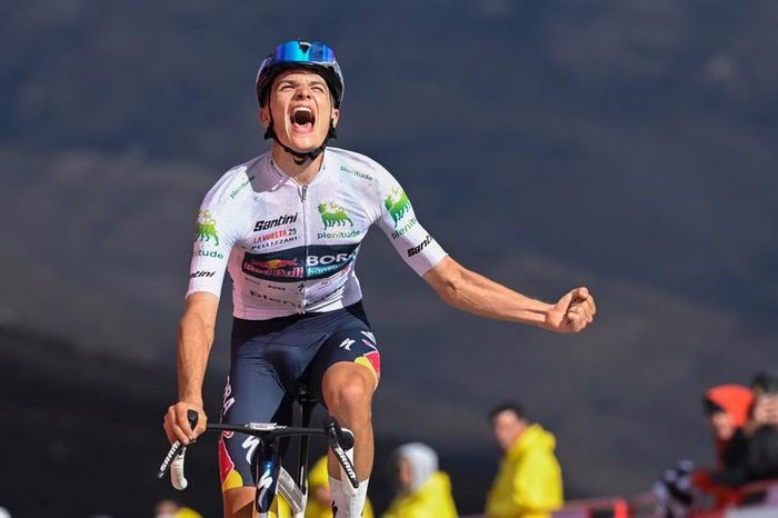 How Italy’s newest sporting superstar can shake up battle for Giro d’Italia glory