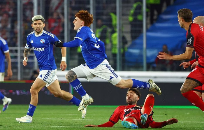 Strasbourg - Rayo Vallecano : Manque d’envie, penaltygate… « La marche était trop haute » pour le Racing