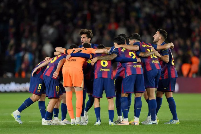 Dank Sieg im Classico: Barcelona krönt sich zum Meister
