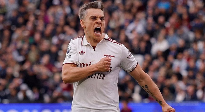 Arsenal dá passo crucial para a conquista do título