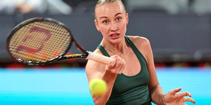 Achtelfinale fixiert: Potapova setzt Erfolgslauf in Rom fort