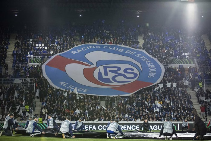 Ligue Conférence : le Racing éliminé en demi-finale, mais près de 15 millions d’euros récoltés