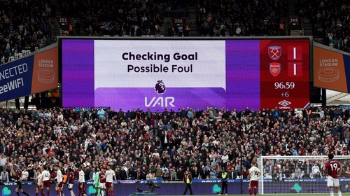 Arsenal siegt 1:0 bei West Ham nach VAR