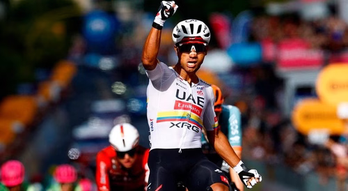 Jhonatan Narváez conquista quarta etapa e Ciccone veste a `maglia rosa`