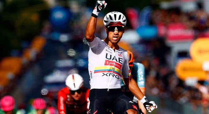 Jhonatan Narváez conquista quarta etapa e Ciccone veste a `maglia rosa`