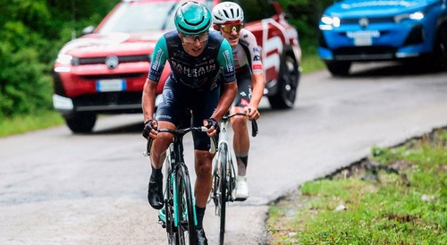Afonso Eulálio é o terceiro português a liderar a `corsa rosa`