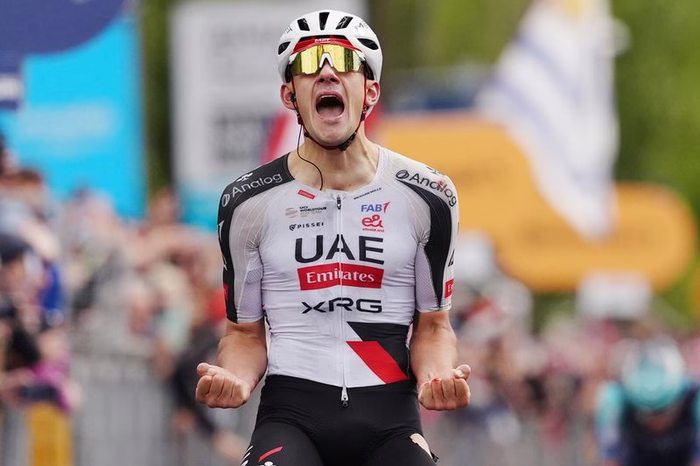 Giro d’Italia 2026, fuga bidone a Potenza! Eulalio maglia rosa con minuti di vantaggio, i big si marcano