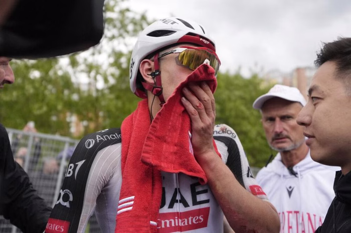 Igor Arrieta vince al Giro d’Italia: “Finale caotico, è il successo più importante della mia carriera”