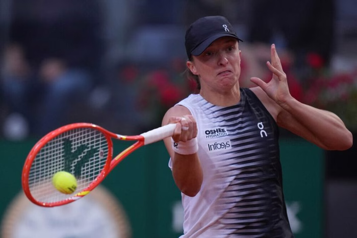 WTA Roma 2026, Swiatek all’esame Pegula. Rybakina attende Svitolina