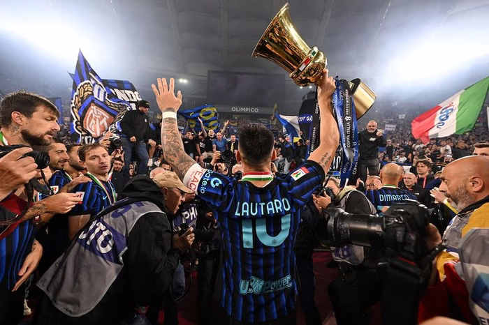 Lautaro Martínez volvió a jugar, en 10 días levantó dos trofeos en Inter y llega en pleno al Mundial