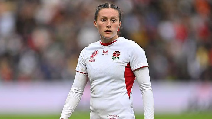 Lucy Packer: Red Roses scrum-half on beating nerves & France in Grand Slam decider
