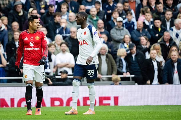 Tottenham and Man United keen on Maghnes Akliouche