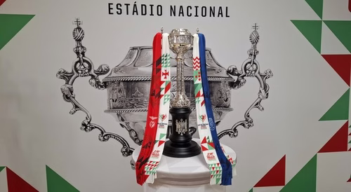 Taça Portugal Feminina. Jamor recebe clássico inédito com ambição máxima de `águias` e `dragões`