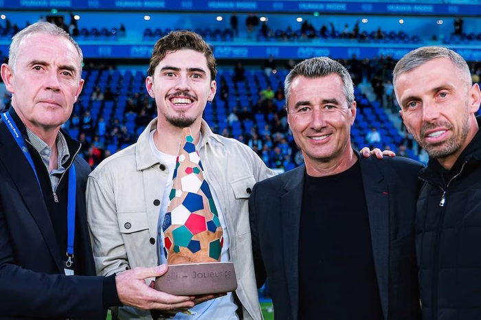 Joaquín Panichelli reapareció tras la lesión que lo sacó del Mundial y fue premiado por Estrasburgo como el MVP del año