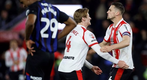 Southampton expulso do play-off de acesso à Premier League por espiar adversários