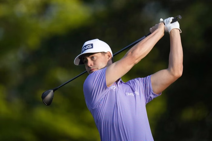 Golf, Moore guida la leaderboard del The CJ Cup Byron Nelson al termine del primo round