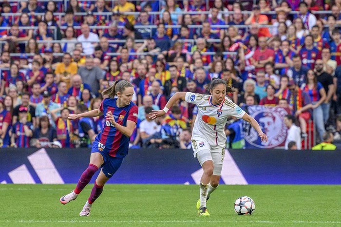 Calcio femminile, nuovo capitolo della saga ‘Lione vs Barcellona’: in palio la Champions League 2026