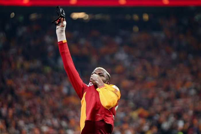 Osimhen al Galatasaray: il retroscena sulla trattativa col Napoli
