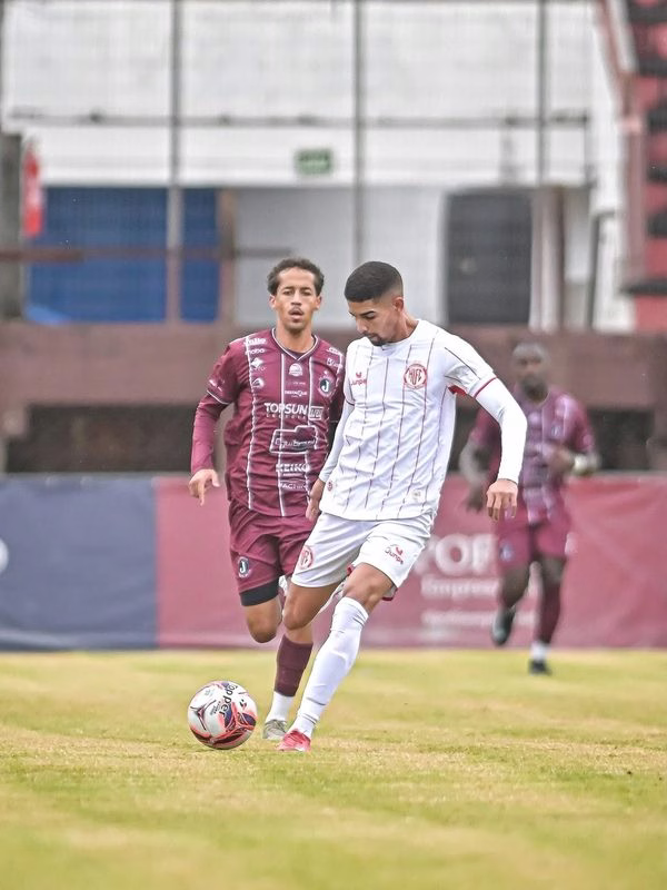 Hercílio Luz vence Juventus e assume vice-liderança da Série B do Catarinense