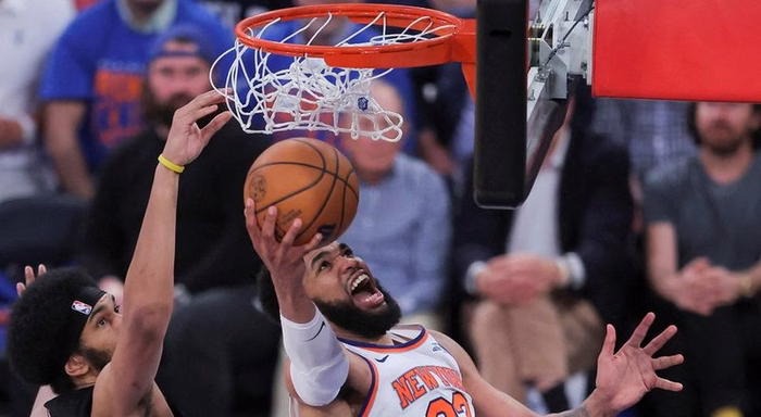 Knicks `varrem` Cavaliers e voltam 27 anos depois à final da NBA
