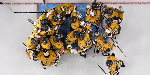 Vegas Golden Knights stehen nach 4:0 gegen Colorado im NHL-Finale