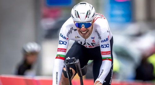 Ciclista Ivo Oliveira mantém-se em sexto após primeira etapa da Boucles de la Mayenne