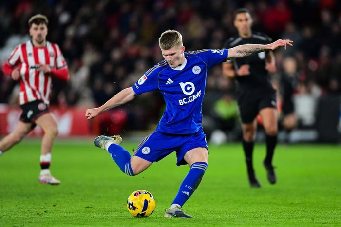 Jordan James on Leicester ‘chaos’, Declan Rice and how Arsenal can beat PSG: ‘As soon as you lose that ball, they’re gone’