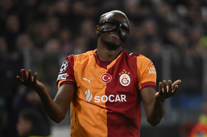 Osimhen lascia il Galatasaray? Il CT della Nigeria: “Non è con noi perché può cambiare squadra”