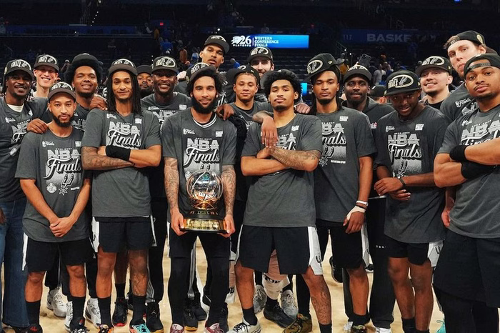 Los Spurs vencieron a los Oklahoma Thunder y serán rivales de los Knicks en las finales de la NBA