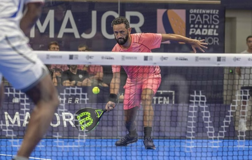 Cyril Hanouna reconnaît que son (bon) classement au Padel n’est pas seulement dû à son talent