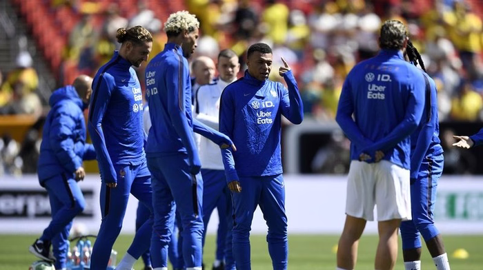 Noch vor dem ersten Spiel: Frankreich-Kader im Disput mit Verband