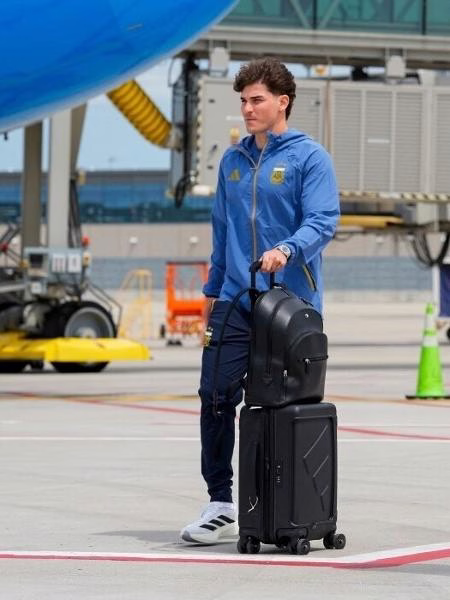 Julián Álvarez faz tratamento especial para jogar a Copa pela Argentina