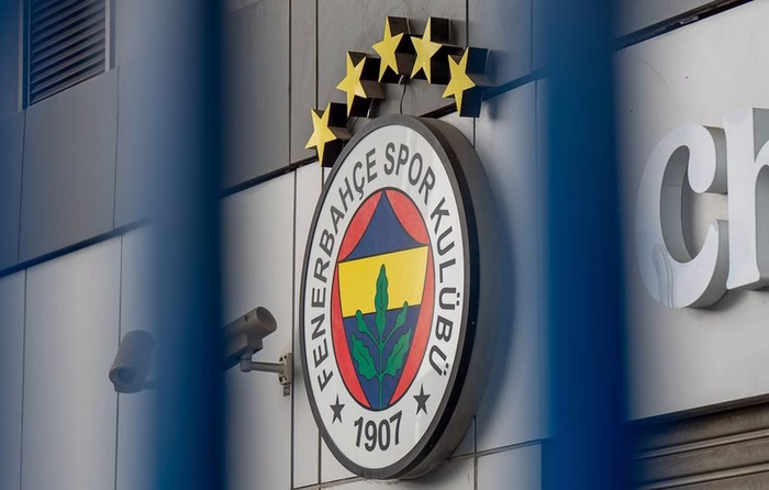 Turquie : Le président de Fenerbahçe envoyé en prison pour « incitation aux paris illégaux »